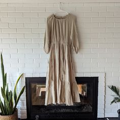 This Is So Gorgeous And Brand New. Cream Dress For Family Pictures, Spring Beige Relaxed Fit Maxi Dress, Beige Relaxed Fit Maxi Dress For Spring, Spring Khaki Midi Dress, Spring Khaki Midi-length Dress, Khaki Midi Dress For Spring Daywear, Khaki Midi-length Spring Dress, Brown Relaxed Fit Dress For Spring, Spring Beige Midi Dress With Relaxed Fit