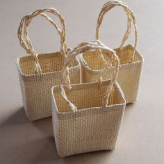 Who knew drawstring sacs could be this adorable? These mini natural woven rope drawstring sacs are both eco-friendly and fashionable. Use as favor bags for your garden-themed wedding or bridal shower. Each woven bag features a drawstring with wooden bead detail. For a personal touch, add a personalized ribbon or customized label (not included). Cheap Summer Straw Bag As Gift, Cheap Natural Straw Bag As Gift, Burlap Favor Bags, Ribbon Embellishments, Diy Packaging, Burlap Bags, Personalized Ribbon, Hawaiian Theme, Beach Parties