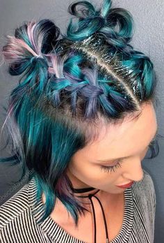 Rave Hairstyles, Festival Braids, Rave Hair, Fest Outfits, Prom Hairstyles For Short Hair, Penteado Cabelo Curto, Festival Hair, Christmas Hair