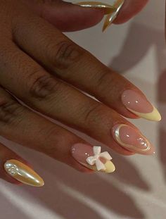 Free Returns ✓ Free Shipping✓. Instantly Upgrade Your Look With 24pcs Almond Square Press On Nails Set Fresh Design Yellow French Style 3D White Bow Fake Nail Elegant Golden Stripe French Style Iridescent Pearl Design Full Coverage Fake Nail Tips For Women And Girls Includes 1 Sheet Adhesive Tabs & 1 Pc Mini File- Press On Nails at SHEIN. Golden Nails, Cute Simple Nails, Girly Acrylic Nails, Her Nails, Trendy Nail, Ideas Nails, Yellow Nails, Fall Nail, Funky Nails