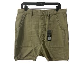 Revolve Man X Oneteaspoon Militiare Bunker Cotton Tan 4 Pocket Shorts Size 32 Nwt Look Stylish And Be The Center Of Attention With Nwt's Mens Tan Military Shorts Now! Nwt Man X One Teaspoon Mens Tan Military Bunker Shorts Size 32 Cotton Nwt All Measurements Are Approximate Flat Lay Waist: 16.5” Rise: 14” Inseam: 5” Button Fly With Hook And Latch Fastener See Photo Utility Style Jean Shorts With Hip Pockets For Summer, Summer Utility Jean Shorts With Hip Pockets, Summer Utility Style Jean Shorts With Hip Pockets, High Rise Utility Bottoms With Built-in Shorts, Mid-rise Utility Jean Shorts For Spring, Spring Utility Mid-rise Jean Shorts, High Waist Utility Jeans For Summer, Summer High Waist Utility Jeans, Spring High Rise Utility Jean Shorts