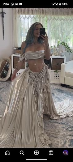 Ethereal Dress, Goddess Costume, Fantasy Gowns, Dress Aesthetic, Belly Dance Costumes, Fantasy Dress