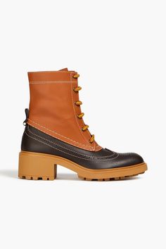 Boots For Woman, Chloe Shoes, Shoes Boots Ankle, Wedding With Kids, Clothing Care, Lug Sole, Ski Wear, Leather Ankle Boots, Victoria Beckham