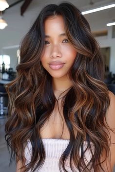 Brunette Balayage Fall, Sunset Brown Hair, Black To Caramel Balayage, Black Brunette Balayage Hair, Deep Winter Balayage, Brunette Balayage Hair Dark Brown, Brown Hair With Halo Highlights, Caramel Balayage Black Hair, Dark Brown Hair With Caramel Balayage