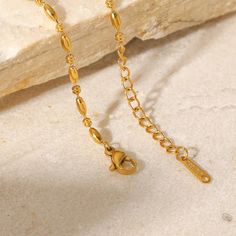 Minimal Oval Beaded Chain Bracelet - Waterproof and Tarnish-resistance Rice Bead, Gold Plated Bracelets, Timeless Accessories, Style Minimalist