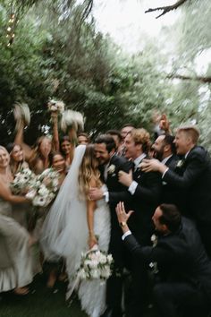 timeless film inspired blurry wedding photo ideas bridal party vintage wedding aesthetic photography, southern california wedding photographers destination wedding elopement photography | Vivian Fox Photography Spring Wedding Minimalist, Adorable Wedding Photos, Bridal Party Photo Prompts, Blurry Wedding Photo, Wedding Photo Ideas Bridal Party, Vintage Wedding Aesthetic, Meadow Wedding, Photo Mood