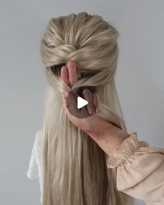 Half Up Half Down Hair Shoulder Length, Crown Braid Half Up Half Down, Half Up Half Down Thin Hair, Diy Half Up Half Down Hairstyles, Half Up Half Down Hairstyles For Prom, Half Up Half Down Wedding Hair Medium Length, Long Hair Half Up Half Down, Long Hippie Hair, Braided Bridal Hairstyles