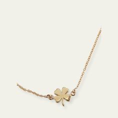 Jennifer Meyer mini clover pendant chain bracelet. Polished 18-karat yellow gold hardware. 14-karat gold chain Lobster clasp. Elegant Gold Plated Jewelry For Good Luck, Elegant Good Luck Jewelry Bracelet, Elegant Good Luck Bracelet Jewelry, Elegant Tarnish Resistant Jewelry For Good Luck, Dainty Delicate Chain Jewelry For Good Luck, Elegant Gold Jewelry For Good Luck, Dainty 14k Gold Bracelet With Charms, Dainty Yellow Gold Chain Bracelet With Charms, Classic Gold Jewelry For Good Luck