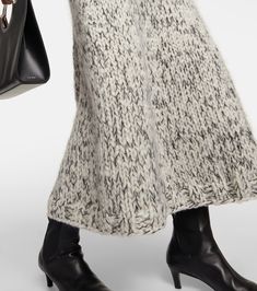 Find JOSEPH Wool-blend Midi Skirt on Editorialist. Material: 66% wool, 15% mohair, 8% silk, 7% polyamide, 4% cashmere. Care instructions: hand wash. Made in Bosnia and Herzegovina. Designer color name: Ivory Combo. Mohair Skirt, Gray Skirt, Color Names, Bosnia And Herzegovina, Wool Blend, Midi Skirt, Color Design, Care Instructions, Top Brands