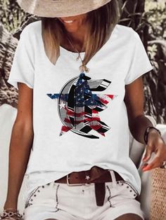 American Flag Print Neck Printed T-Shirt Casual T-shirt With Flag Print And Relaxed Fit, Casual Relaxed Fit T-shirt With Flag Print, Casual Crew Neck T-shirt With Flag Print, Casual American Flag Print T-shirt With Relaxed Fit, Summer Flag Print T-shirt With Relaxed Fit, Casual American Flag Print Relaxed Fit T-shirt, Casual Relaxed Fit T-shirt With American Flag Print, Casual American Flag Print T-shirt, Relaxed Fit, Summer Flag Print Crew Neck T-shirt