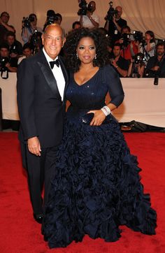 Oprah Winfrey--that dress!!!!!!!!!!!!1 Best Met Gala Looks, Navy Blue Dress, On The Red Carpet, Fashion Event, Navy Blue Dresses, The Red Carpet, African Dress