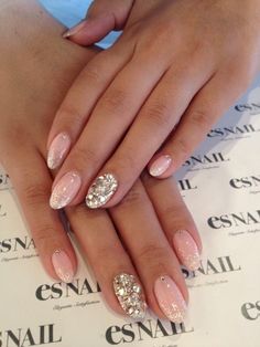 bling nails - Google Search Ongles Bling Bling, Nagel Tips, Studded Nails, Pink Nail Art, Cream Nails, Design Nails, Nail Forms, Creative Nails, Manicure E Pedicure