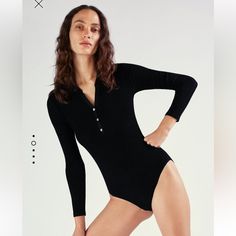 Zara Ribbed Polo Bodysuit Black Chic Ling Sleeve New Large New With Tags Price Is Firm A10 Fitted Long Sleeve Zara Bodysuit, Zara Fitted Long Sleeve Bodysuit, Zara Black Stretch Bodysuit, Polo Bodysuit, Bodysuit Black, V Neck Midi Dress, Pleated Midi Dress, Black Bodysuit, Zara Black