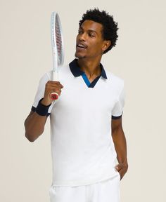 Whether you're on the court or in the clubhouse, the Wilson Ace Johnny Collar Polo feels right at home. It hits that sweet spot between performance and menswear polo, serving up just as much technical functionality as heritage sport style. While the Johnny collar might look like it's from another era, the super-soft, sweat-wicking material keeps you comfortable in the here and now. | Wilson Ace Johnny Collar Polo - Size XL Sporty Short Sleeve Tennis Polo Shirt, Casual Short Sleeve Polo Shirt For Tennis, Sporty Go-dry Polo Shirt, Sporty Outfits Men, Wilson Sporting Goods, Johnny Collar, Xl Girls, Sport Style, Outfits Men