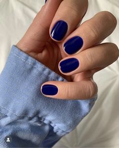 Dark Blue Nails, Smink Inspiration, Casual Nails, Blue Nail Polish, Makijaż Smokey Eye, Blue Nail, Short Nail Designs, Manicure Y Pedicure