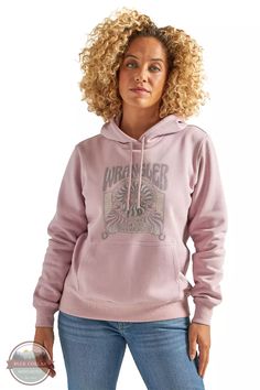 Wrangler 112339546 Groovy Sun Hoodie in Keepsake Lilac Classic Cowgirl, Sun Hoodie, Cowgirl Vibes, Workwear Jeans, Mens Workwear, Hoodie Xxl, Retro Groovy, Outdoor Pants, Work Wear Women