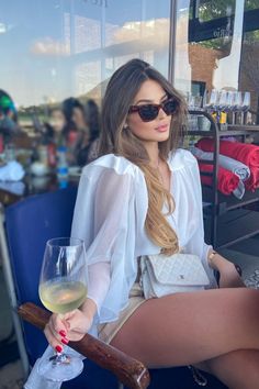 Beautiful Barbaravie.dermato | hairstyle, hairstyle ideas, long hair wave, white chanel bag, blouse, dinner outfit, summer outfit, summer nights, brunch outfit, outfit ideas, outfit ideas 2024, summer outfit 2024, spring outfit, fashion, spring fashion, summer fashion, dinner outfit, date outfit, sunglasses, red nails, party outfit, valentines day outfit, valentines date outfit. White Chanel Bag, Valentines Date Outfit, Dinner Outfit Summer, Long Hair Waves, Dinner Outfit, Valentine's Day Outfit, Glamour Fashion