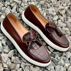 Gentlemens Club, Tassel Loafers, Sneakers Men Fashion, Formal Shoes, Designer Suits, Watch Design