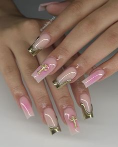 trendy nail design, nail trends, nail art, nail inspo, pink nails, aura nails, 3d nails, nail charms, square nails, pretty nails, gel nails, chrome nails Gel Nails Chrome, Nail Inspo Pink, Baby Pink Nails Acrylic, Nails Aura, Aura Nails, Nails Chrome, Nails Gel Nails, Nails Pretty, Nails 3d