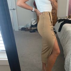 Never Worn!!! Perfect Condition. Has A Great Stretch To It. Doesn’t Come All The Way To The Floor, Just Above Ankles. I Am 5’6” For Reference Trendy Beige Skirt, Trendy Knee-length Beige Bottoms, Casual Beige Midi Bottoms, Beige Midi Bottoms For Day Out, Beige Knee-length Bottoms For Day Out, Beige Skirt Bottoms For Day Out, Casual Knee-length Bottoms For Date Night, Beige Mini Skirt For Night Out, High Waist Beige Skirt For Day Out