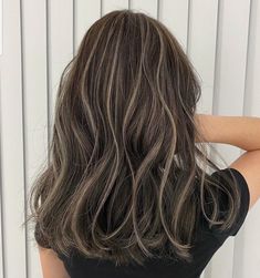 Korean Hair Color, Hair Color Underneath, Hair Streaks, Brown Hair Balayage