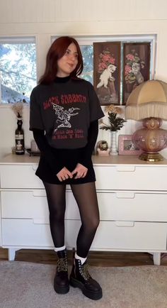 Fall Inspo, Black Sabbath, Outfit Goals, Casual Fall, Fashion Inspo, Casual Outfits, Cute Outfits, Style Inspiration, Street Style