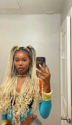 Blonde Braids Black Women With Curls, Box Twist Braids, Blonde Knotless Braids, Casual Hair, Jumbo Braiding Hair, People References, Braids For Black