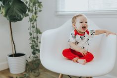 Use these red pants all holiday season. Mix and match them with the Disney bodysuit or any holiday inspired fashion.   #disneybaby #finnandemma #holidayfashion #organicbaby #minniemouse #mickymouse   photo: @_ashley_noel_ Teething Ring, Red Pants, Baby Disney