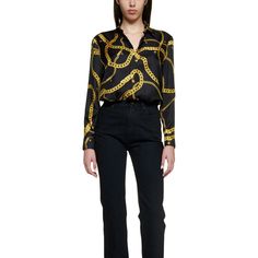 Versace Chain Printed Long-Sleeved Shirt Msrp $1400 Nwt Size:46 Large Women Will Ship Fast And With Bag Protection, No Returns Ask Questions Or For More Photos And I’ll Happily Send Them To You :) Luxury Evening Blouse, Luxury Gold Blouse For Workwear, Designer Gold Blouse For Formal Occasions, Gold Luxury Blouse For Formal Occasions, Designer Gold Blouse For Workwear, Versace Shirt Outfit Women, Versace Outfit Women, Elegant Luxury Shirt With Baroque Print, Versace Blouse