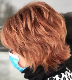 Modern Shag Haircut, Short Shaggy Haircuts, Medium Shag Haircuts, Dark Blonde Hair Color, Short Shag Haircuts, Textured Haircut, Shaggy Short Hair, Short Shag Hairstyles, Hair Adviser