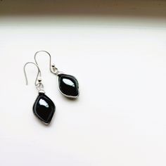 If you're searching for the perfect anniversary gift for wife, consider the exquisite black navette dangle earrings, which beautifully complement any outfit. For a touch of elegance, the hematite drop earrings add a stunning contrast, making them a versatile addition to her jewelry collection. You might also explore the enchanting options offered by negra gemstone jewelry, known for its unique designs and vibrant colors. Each piece of unique handmade jewelry tells a story, ensuring that your gif Hematite Earrings, Earrings Fancy, Us Penny, Feminine Earrings, Anniversary Gift For Wife, Anniversary Gifts For Wife, Unique Handmade Jewelry, Jewelry Unique, Gift Message