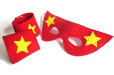 No superhero is complete without their mask of disguise and cuffs of power! Made from soft felt, this set comprises of an eye mask and a pair of cuffs, and can be customised in your choice of colours.Wear them on their own or order a matching cape, these are perfect for imaginative, dress up play and fancy dress costume parties! This is the perfect gift set for any little superhero!These are tested for safety and conform to European safety standards, and bear the CE mark.If you would like to com Superhero Party Bags, Party Animal Costume, Superhero Fancy Dress, Superhero Ideas, Superhero Party Favors, Superhero Mask, Superhero Gifts, Superhero Costume, Bird Costume