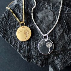 This beautiful Sterling Silver Dandelion Pendant Necklace features a delicate dandelion seed design, perfect for nature lovers. Crafted from high-quality 925 sterling silver, it is free from nickel, cadmium, and lead, ensuring a hypoallergenic and durable piece of jewelry. The pendant has a diameter of 14 mm (0.6"), and the option for a 24K gold-plated finish adds a touch of elegance. The necklace comes with either a sterling silver chain or a gold-plated silver chain, making it versatile for an Dandelion Necklace, Phoenix Necklace, Phoenix Pendant, Dandelion Seed, Pendant Necklace Gold, Bird Jewelry, Glass Pendant Necklace, Floral Necklace, Charm Gift