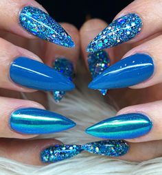 Tips N Flicks Nails on Instagram:  ٩(˘◡˘ )⊰ Holiday Lashes...Dodolashes, have lashes that start at $5.00 use code STAR for a discount! NO LIMIT Have a Blessed Day!  ⊰⊹✿  nails Bright Blue Glitter Nails, Bright Glitter Nails, Blue Stiletto Nails Design, Blue Glitter Nails, Beauty Nails Design, Stiletto Nails Designs, Bright Nails, Sparkle Nails