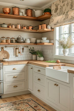 Cottagecore Kitchen, grannycore kitchen, country kitchen, kitchen ideas, kitchen design, kitchen inspo, Kitchen Cozy Modern, Timeless Cottage Kitchen, Traditional Vintage Kitchen, Kitchen Rustic Ideas, Cream Cottage Kitchen, Vintage Cozy Kitchen, Cottage Inspired Kitchen, Grannycore Kitchen, Cottage Core Home Decor Ideas