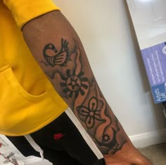 Adinkra Tattoo, African Sleeve Tattoo, Africa Tattoo, Skin Illustration, Simple Leg Tattoos, Arm Tattoos For Guys Forearm