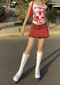 90s Nyc, New York Streetwear, Red Mini Skirt, Indie Girl, I Am Gia, Hysteric Glamour, White Boots, Fashion Fits