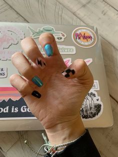 Easy Western Nail Designs, Teal Country Nails, Boho Western Nails Simple, Western Nail Art Turquoise, Blue Western Nails, Spring Western Nails, Western Nails Ideas, Western Spring Nails, Nail Designs Western