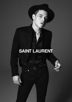 Saint Laurent Outfit, Celebrity Style Men, Ysl Fashion, Bill Hader, David Sims, Louise Brooks, Summer Tshirt, Rami Malek, Celebrity Design