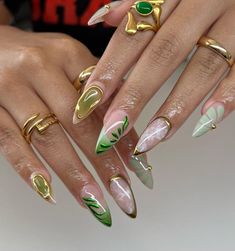 Ongles personnalisés de luxe/style libre/ongles longs/ongles de fête/ongles en gel 3D/ongles pointe française/ongles chromés dorés/ongles de fleurs de jardin vertes - Etsy France Chrome Nails Green, Gel Nails French Tip, Nails Gold Chrome, Sage Nails, Lux Nails, Gold Chrome Nails, Gel Nails French