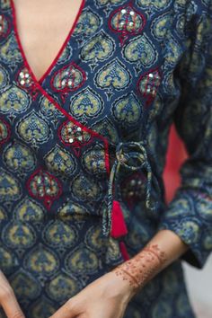 Wa287a Oxford Blue Ajrakh Kurta Closeup 2 Linen Style Fashion, Angrakha Style, Fashionable Tops, Kurta Patterns, Elevated Casual