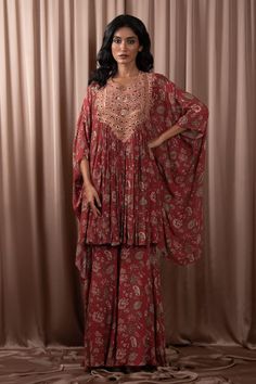 Maroon batwing sleeves tunic in chiffon base with all over rafflesia bloom print and floral hand embroidered yoke. Paired with a matching sharara. - Aza Fashions Sharara For Women, Women Kurta, Outfits Woman, Designer Outfits, Fashion App, Batwing Sleeve, Bat Wings, Aza Fashion, Designer Outfits Woman