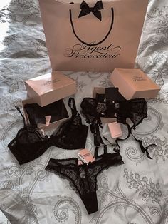 Aesthetics Victoria Secret Outfits, Lingerie Inspiration, Cute Lingerie, Lingerie Outfits, Pretty Lingerie, Feminine Aesthetic, Agent Provocateur, Black Lingerie, Style Outfits