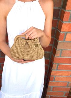 Crochet Raffia Top Handle Pouch Clutch Hand Bag | Crochet Tote Straw Bag | Woven Beach Clutch  🍃With its large interior volume, comfortable, trendy and very light structure, it is with you from city life to the beach😍   📌Erasable Raffia rope  📌Premium duck linen lining 📌Meticulous craftsmanship 📌All handcrafted 📌Special products for you 🎁International fast and free shipping   🤎timeless and quality handmade crochet products ✅Daily use, a fashionable women's accessory for special occasion Gold Woven Straw Clutch Bag, Eco-friendly Natural Crochet Clutch Bag, High-end Luxury Crochet Open Weave Straw Bag, Eco-friendly Woven Straw Clutch Bag, Eco-friendly Beige Crochet Rattan Bag, Hand Knit Bag, Crochet Weaves, Holiday Bag, Small Clutch