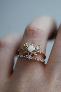 #ring Celestial Sun And Moon Design Promise Rings, Celestial Moonstone Promise Ring, Celestial Rings With Sun And Moon Design For Promise, Celestial Promise Rings With Sun And Moon Design, Spiritual Wedding Rings With Sun And Moon Design, Cincin Diy, Amazing Fashion