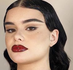 Kat Euphoria Makeup, Kat Euphoria, Kat Hernandez, Makeup Barbie, Red Lips Makeup Look, Euphoria Makeup, 90s Glam, Barbie Ferreira