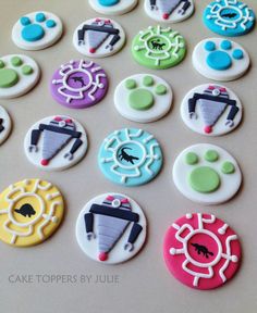 there are many decorated cookies that look like they could be made in the style of sci - fi