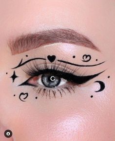 Haloowin Makeup, Valentines Day Eyeshadow, Goth Eye Makeup, Eyeliner Designs, Valentines Makeup