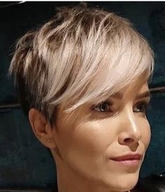 Adult Hairstyles, Pixie Wedding Hair, Short Hair Pixie Cuts, Super Short Hair, Hairdos For Short Hair, Short Bob Haircuts, Haircut And Color