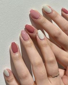 Snow Tattoo, Minimal Nails Art, Subtle Nails, Trendy Nail Art Designs, Casual Nails, Blush Nails